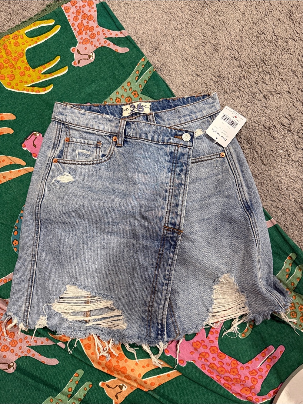 NWT Free People Surf’s Up Parker Wrap Skirt Denim Distressed 26 - Picture 4 of 8